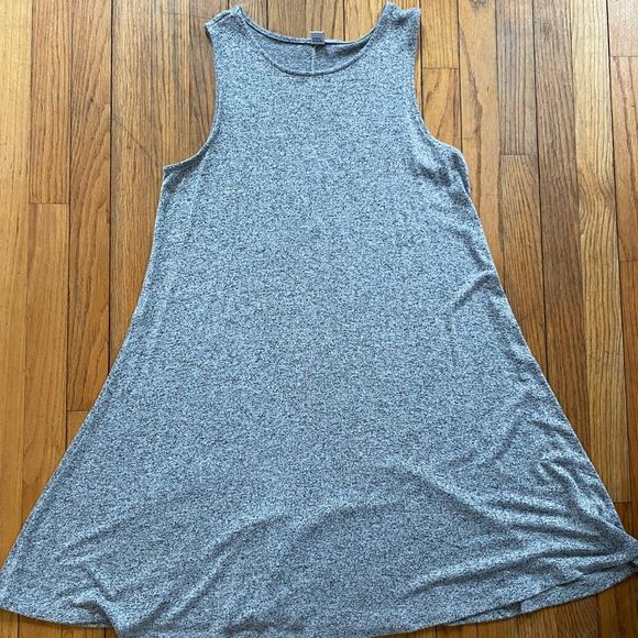 Old Navy Dresses & Skirts - Old Navy Swing Dress